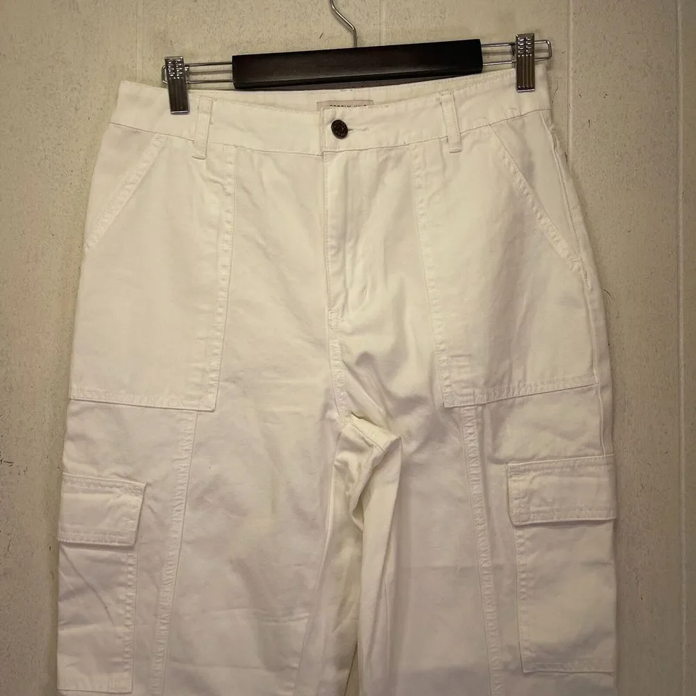 New Size 9 Woman's Sincerely Jules White‎ Jeans waist 31 inches Preppy Academia